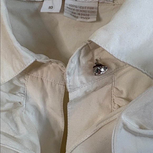 Perry Ellis White Ruffle Button-Up Blouse with Ruffle Cuffs. Vintage - Picture 3 of 10